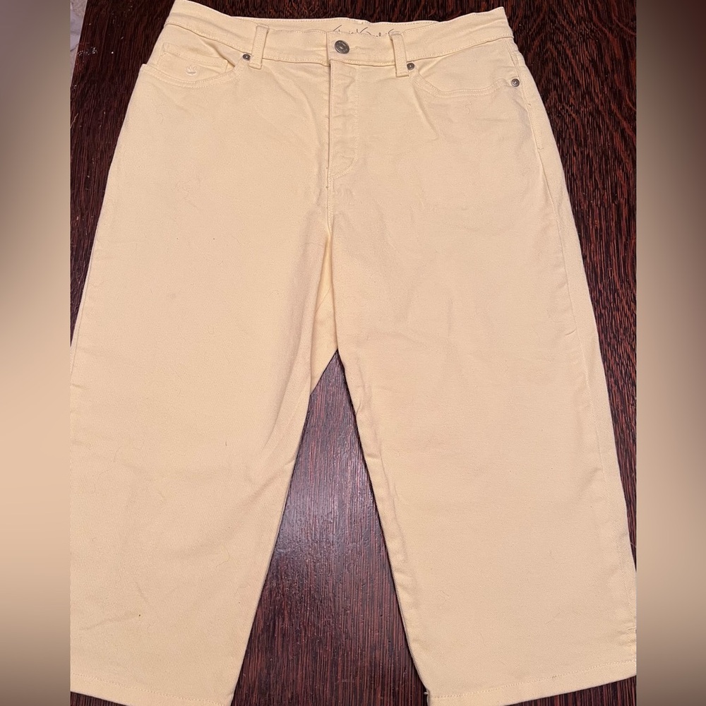 Gloria Vanderbilt Yellow Slimming Pants
